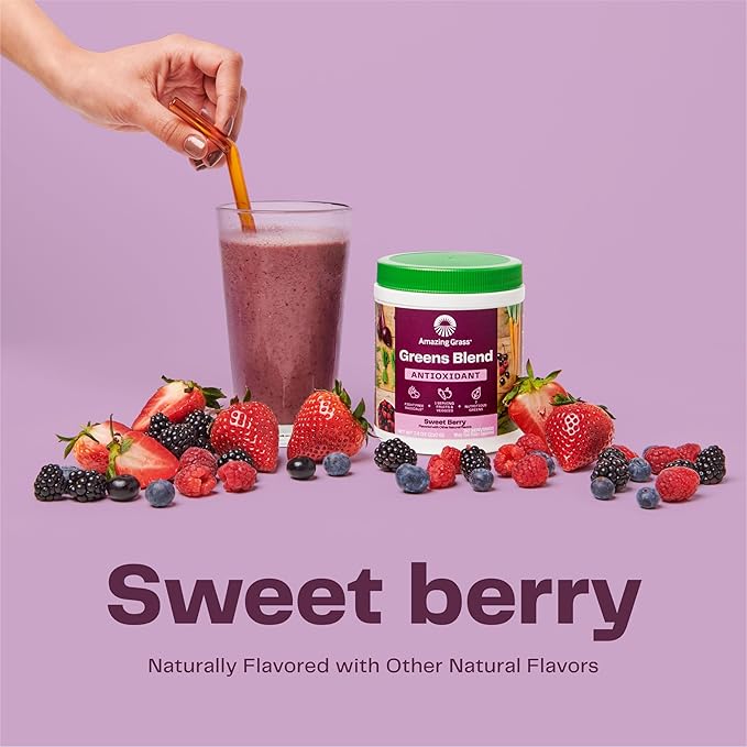 Amazing Grass Greens Blend Antioxidant: Super Greens Powder with Spirulina, Beet Root Powder, Elderberry, Prebiotics & Probiotics, Sweet Berry, 15 Servings (Packaging May Vary)
